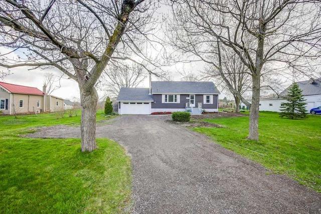 1563 Merrittville Hwy, House detached with 2 bedrooms, 2 bathrooms and 10 parking in Thorold ON | Image 1