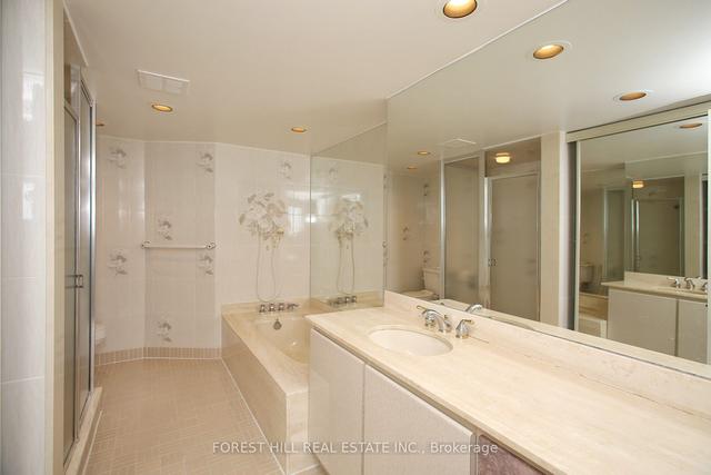 1805 - 85 Skymark Dr, Condo with 2 bedrooms, 2 bathrooms and 1 parking in Toronto ON | Image 4