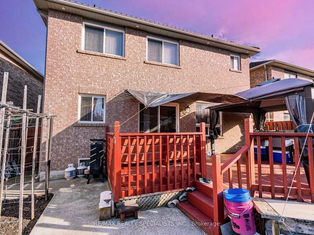 94 Mccrimmon Dr, House detached with 3 bedrooms, 4 bathrooms and 4 parking in Brampton ON | Image 28