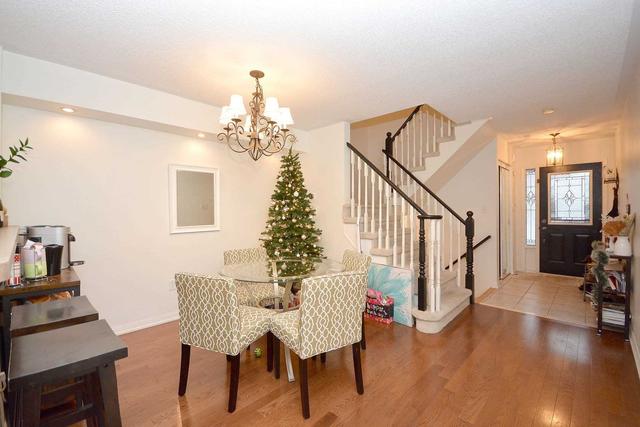 2157 Baronwood Dr, House attached with 3 bedrooms, 2 bathrooms and 3 parking in Oakville ON | Image 40