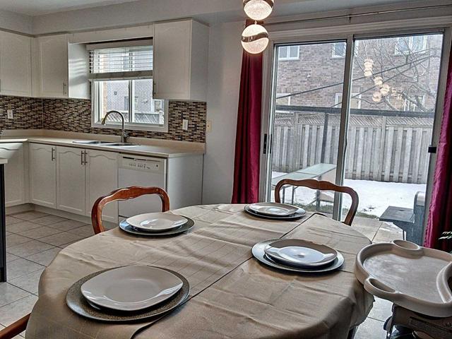 3110 Wheatstone Ave, House semidetached with 4 bedrooms, 3 bathrooms and 3 parking in Mississauga ON | Image 16