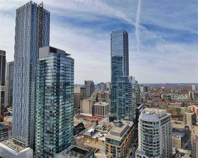 2302 - 825 Church St, Condo with 2 bedrooms, 2 bathrooms and 1 parking in Toronto ON | Image 12