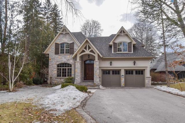1366 Queen Victoria Ave, House detached with 4 bedrooms, 5 bathrooms and 4 parking in Mississauga ON | Image 1