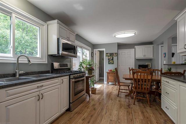 15 Winchester Drive, Home with 2 bedrooms, 1 bathrooms and 1 parking in Greater Napanee ON | Image 11