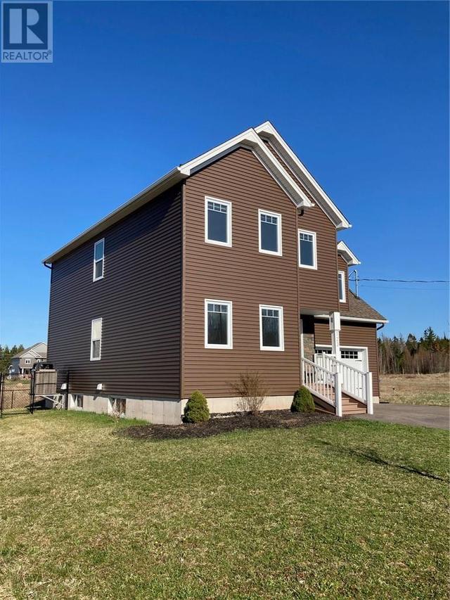 123 Carrington Dr, House detached with 3 bedrooms, 3 bathrooms and null parking in Riverview NB | Image 4