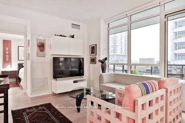 505 - 30 Roehampton Ave, Condo with 2 bedrooms, 2 bathrooms and 0 parking in Toronto ON | Image 31