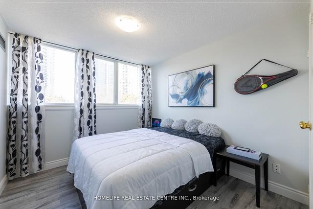 411 - 3700 Kaneff Cres, Condo with 2 bedrooms, 2 bathrooms and 1 parking in Mississauga ON | Image 15