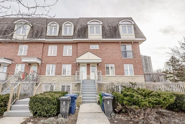 17 - 45 Cedarcroft Blvd, Townhouse with 3 bedrooms, 2 bathrooms and 1 parking in Toronto ON | Image 1