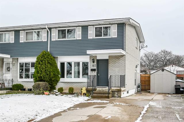 127 Meadowlark Dr, House semidetached with 3 bedrooms, 2 bathrooms and 4 parking in Hamilton ON | Image 12