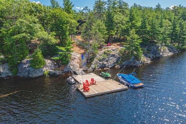 1026 Inchiquin Rd, House detached with 5 bedrooms, 5 bathrooms and 11 parking in Gravenhurst ON | Image 4