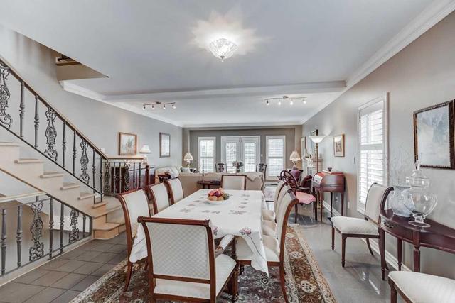 10 Cole Millway, Townhouse with 3 bedrooms, 4 bathrooms and 2 parking in Toronto ON | Image 6