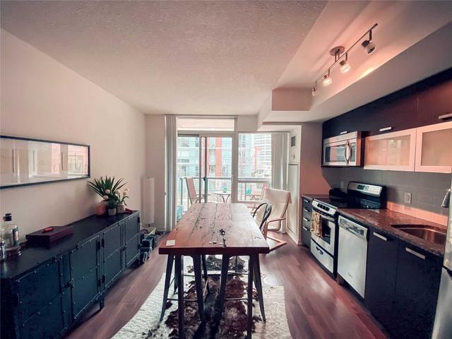 208 - 68 Abell St, Condo with 1 bedrooms, 1 bathrooms and 0 parking in Toronto ON | Image 6