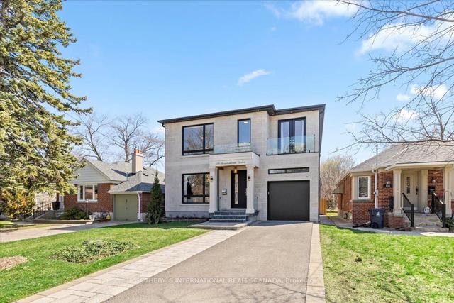129 Meadowvale Dr, House detached with 4 bedrooms, 5 bathrooms and 3 parking in Toronto ON | Image 12