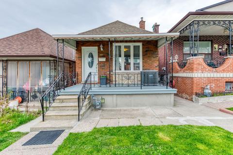 502 Westmount Ave, House detached with 2 bedrooms, 2 bathrooms and 1 parking in Toronto ON | Card Image