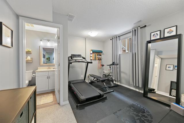 1 - 1936 31 Street Sw, Home with 2 bedrooms, 2 bathrooms and 2 parking in Calgary AB | Image 21