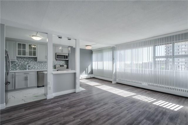 704 - 735 Don Mills Rd, Condo with 1 bedrooms, 1 bathrooms and 1 parking in Toronto ON | Image 5
