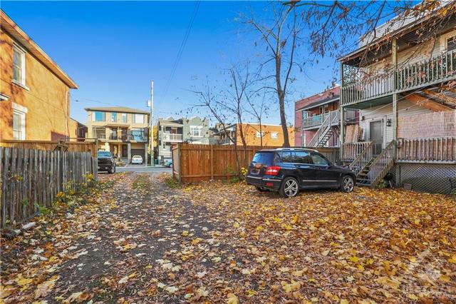 2 - 340 Mackay Street, Townhouse with 2 bedrooms, 1 bathrooms and 1 parking in Ottawa ON | Image 24