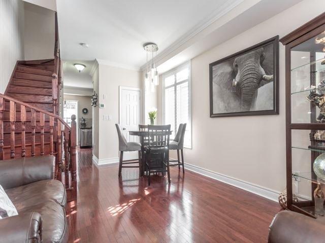 Unit 94 - 117B The Queensway Ave, Townhouse with 3 bedrooms, 3 bathrooms and 1 parking in Toronto ON | Image 3