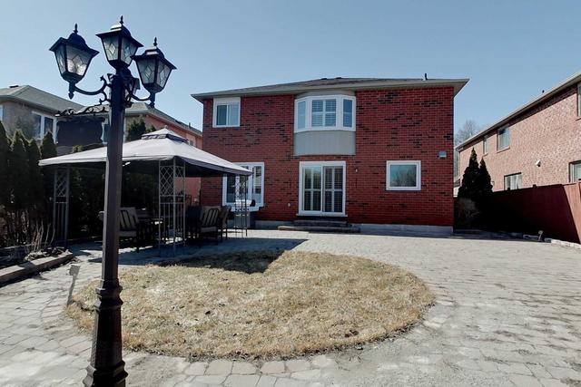 7 Cluster Oak Pl, House detached with 4 bedrooms, 4 bathrooms and 4 parking in Brampton ON | Image 33