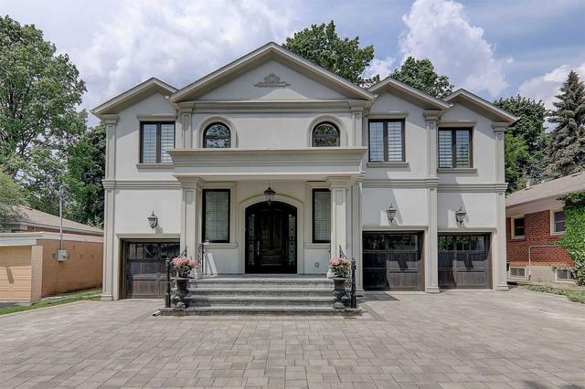 208 Dunview Ave, House detached with 5 bedrooms, 6 bathrooms and 10 parking in Toronto ON | Image 12