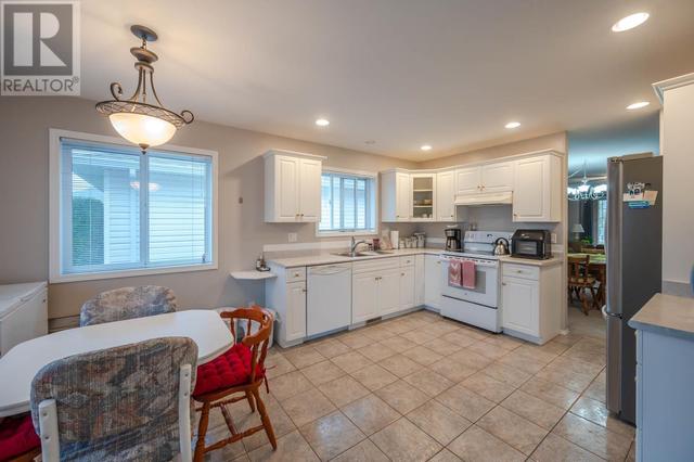 536 Red Wing Drive, House detached with 2 bedrooms, 2 bathrooms and 2 parking in Penticton 1 BC | Image 16