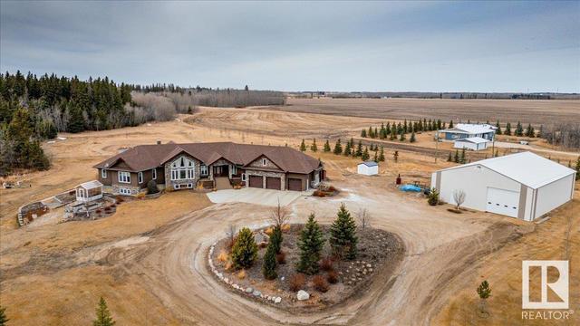 49330 Rge Rd 260, House detached with 5 bedrooms, 5 bathrooms and null parking in Leduc County AB | Image 17