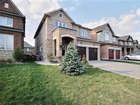 86 Lewis Honey Dr, House detached with 4 bedrooms, 4 bathrooms and 2 parking in Aurora ON | Image 2