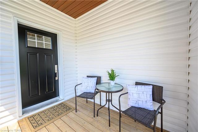 271 Ridout Street S, House detached with 3 bedrooms, 1 bathrooms and 2 parking in London ON | Image 5