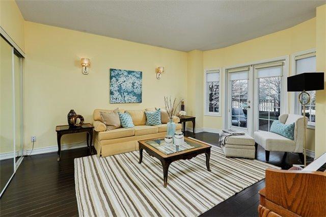 Th13 - 8 Rean Dr, Townhouse with 3 bedrooms, 4 bathrooms and 2 parking in Toronto ON | Image 2