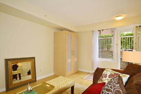 409 - 29 Canniff St, Townhouse with 1 bedrooms, 1 bathrooms and 1 parking in Toronto ON | Image 4