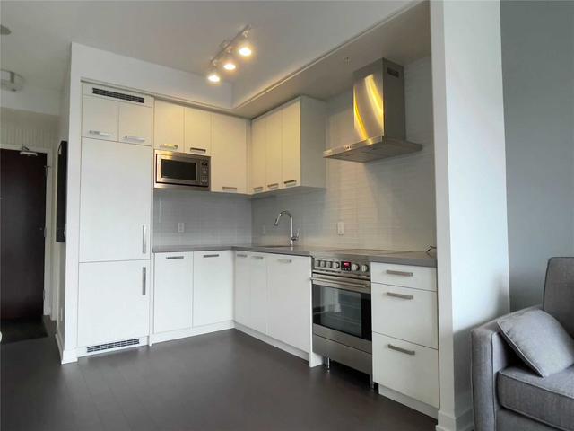 s-713 - 120 Bayview Ave, Condo with 1 bedrooms, 1 bathrooms and 0 parking in Toronto ON | Image 3