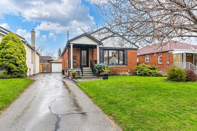 5 Gordon Park Dr, House detached with 3 bedrooms, 2 bathrooms and 6 parking in Toronto ON | Image 33