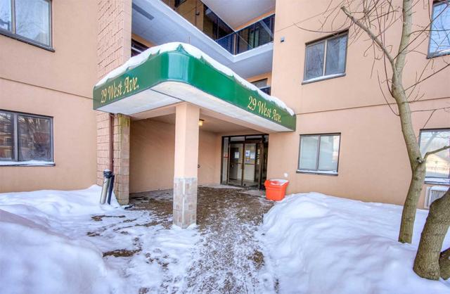 101 - 29 West Ave, Condo with 3 bedrooms, 2 bathrooms and 1 parking in Kitchener ON | Image 8