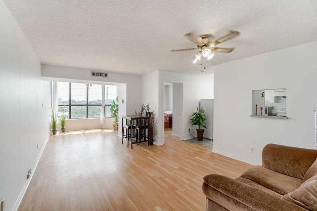409 - 25 Agnes St, Condo with 2 bedrooms, 2 bathrooms and 1 parking in Mississauga ON | Image 22