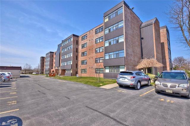 208 - 276 Oakdale Avenue, House attached with 2 bedrooms, 1 bathrooms and 1 parking in St. Catharines ON | Image 31