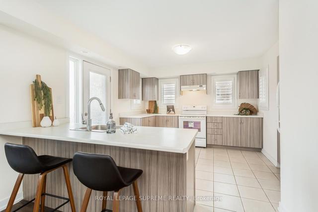 150 - 80 Parrotta Dr, Townhouse with 2 bedrooms, 2 bathrooms and 1 parking in Toronto ON | Image 3