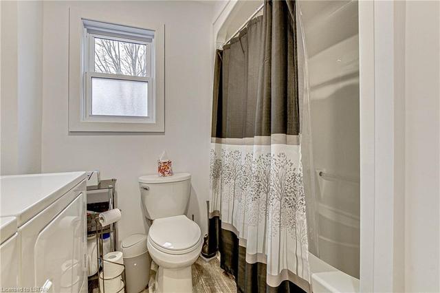 42607 Johnathan Street, House detached with 3 bedrooms, 2 bathrooms and 10 parking in Central Elgin ON | Image 4