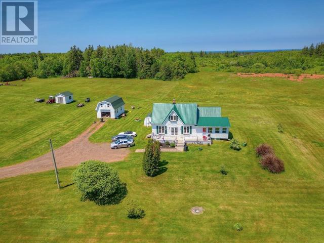 34 Leopold Francis Lane, House detached with 5 bedrooms, 1 bathrooms and null parking in Souris FD PE | Image 35
