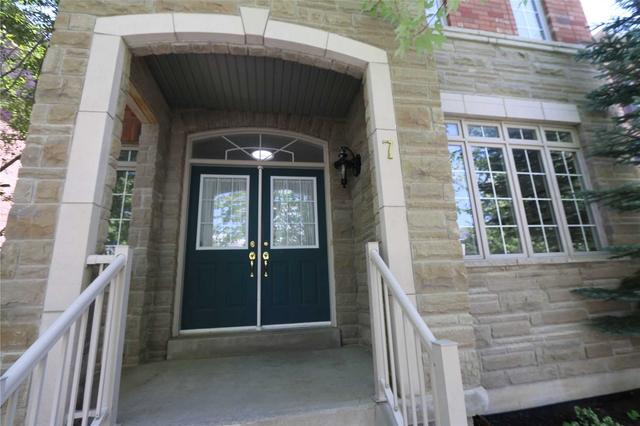 7 Maryterance Crt, House detached with 3 bedrooms, 4 bathrooms and 3 parking in Markham ON | Image 1