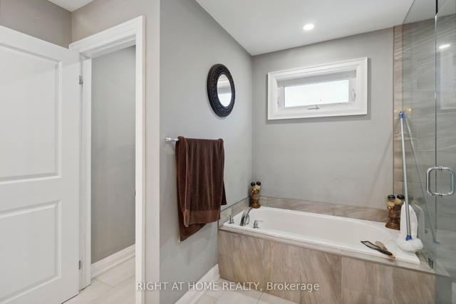 10 Leeson St, House detached with 4 bedrooms, 4 bathrooms and 5 parking in St. Catharines ON | Image 20