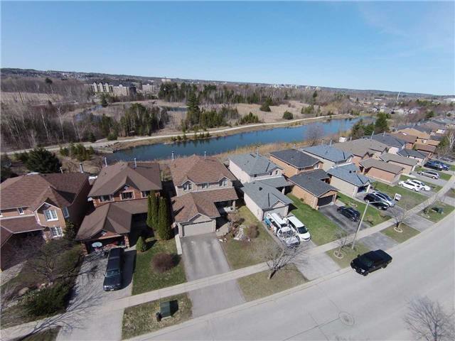 12 Bishop Dr, House detached with 4 bedrooms, 4 bathrooms and 2 parking in Barrie ON | Image 20