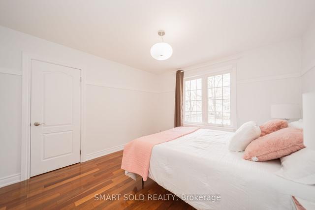 190 Maxome Ave, House detached with 3 bedrooms, 3 bathrooms and 6 parking in Toronto ON | Image 15