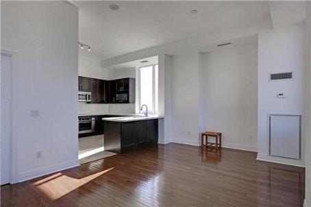 lph 1 - 35 Balmuto St, Condo with 2 bedrooms, 3 bathrooms and 1 parking in Toronto ON | Image 6