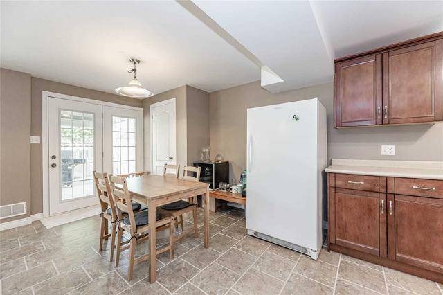 20 Whetstone Cres, House detached with 5 bedrooms, 4 bathrooms and 4 parking in Guelph ON | Image 22