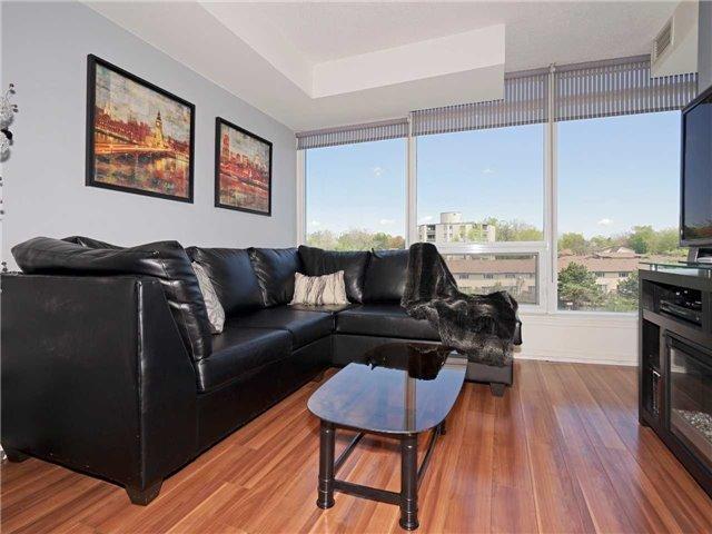 1001 - 18 Valley Woods Rd, Condo with 2 bedrooms, 1 bathrooms and 1 parking in Toronto ON | Image 9