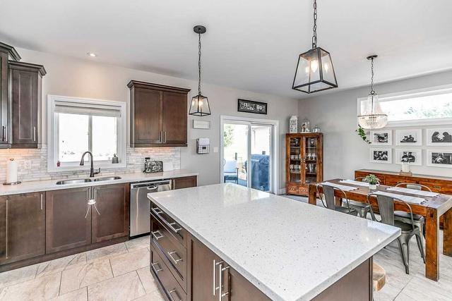 11 Gaskin Crt, House detached with 4 bedrooms, 3 bathrooms and 5 parking in Barrie ON | Image 32
