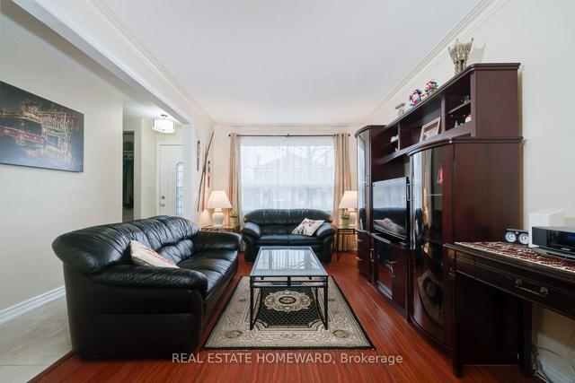 7 Rupert St, House semidetached with 3 bedrooms, 2 bathrooms and 3 parking in Toronto ON | Image 37