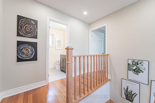 154 Kersey Cres, House detached with 3 bedrooms, 4 bathrooms and 6 parking in Richmond Hill ON | Image 13