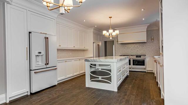 14 Prescott Crt, House detached with 5 bedrooms, 6 bathrooms and 9 parking in Markham ON | Image 4