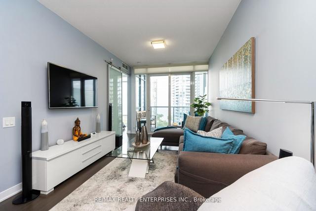 2707 - 90 Park Lawn Rd, Condo with 2 bedrooms, 2 bathrooms and 1 parking in Toronto ON | Image 7